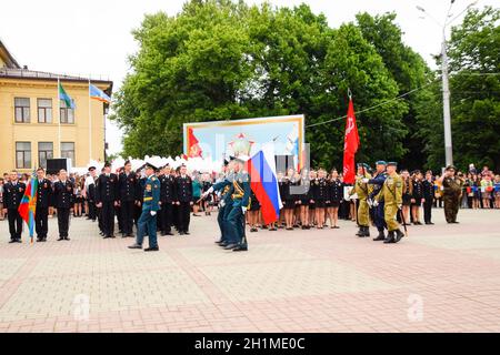 Slavyansk-su-Kuban, Russia - 9 Maggio 2018: sfilata di festa il 9 maggio in Slavyansk-su-Kuban, in onore del giorno della vittoria nella grande guerra patriottica. Foto Stock