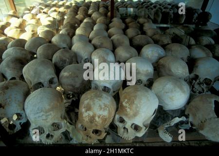 SOLO EDITORIALE E PER NEGOZI STORICI USO SOLO - IL MUSEO Dei campi di sterminio dei Khmer rossi o khmer rouge fuori dalla città di Phnom Penh Foto Stock