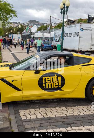 Funchal, Madeira, Portogallo - 22 aprile 2018: Un'offerta di noleggio ambigua a Funchal, Madeira. Portogallo Foto Stock