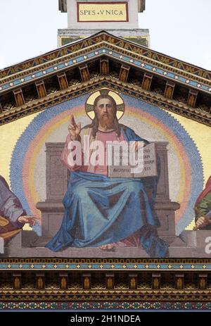 Mosaico di Gesù Cristo Maestro, Basilica di San Paolo fuori le Mura, Roma, Italia Foto Stock