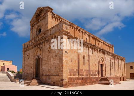 Tratalias, Sardegna, Italia - 09-07-2011, Cattedrale di Santa Maria di Monserrato, chiesa romanica Foto Stock