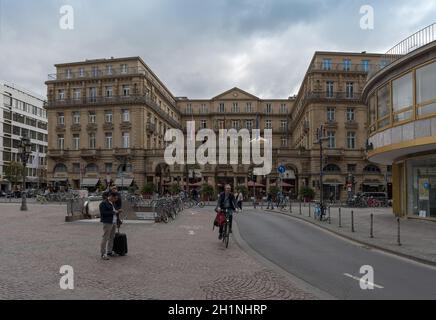 Edificio alberghiero tradizionale nel centro di Francoforte sul meno, Germania Foto Stock