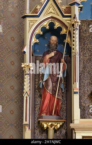 San Filippo statua sull'altare maggiore della chiesa di San Matteo in Stitar, Croazia Foto Stock