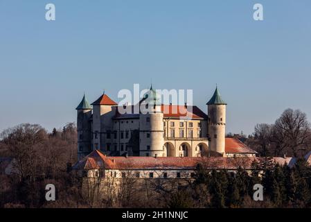 Antico castello medievale a Nowy Wisnicz. Polonia Foto Stock