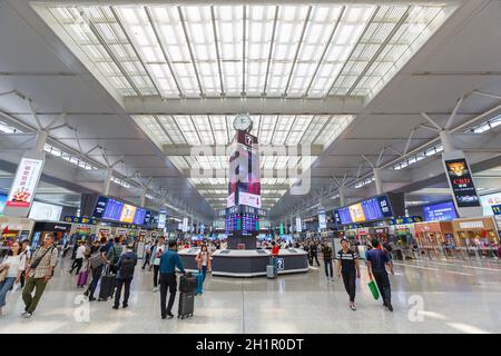 Shanghai, Cina - 26 settembre 2019: Shanghai Hongqiao costruzione stazione ferroviaria in Cina. Foto Stock