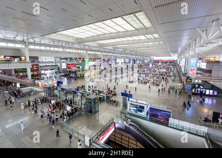 Shanghai, Cina - 26 settembre 2019: Shanghai Hongqiao costruzione stazione ferroviaria in Cina. Foto Stock