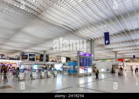 Hong Kong, Cina - 20 settembre 2019: Terminal dell'aeroporto di Hong Kong (HKG) in Cina. Foto Stock