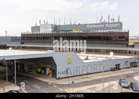 Hannover, Germania - 9 agosto 2020: Aeroporto di Hannover Hanover, terminal HAJ in Germania. Foto Stock