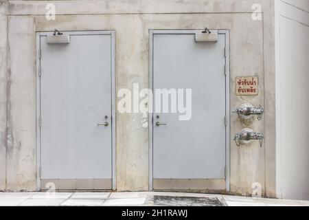 Cancello per la costruzione di magazzini all'aperto Foto Stock