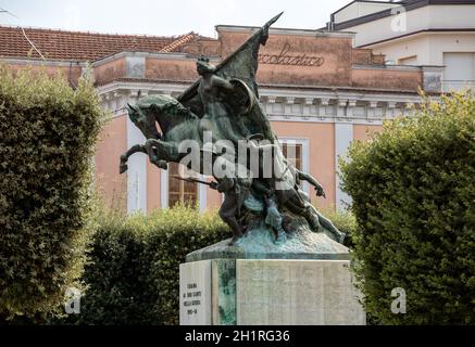 Gravina in Puglia - 19 settembre 2019: Monumento ai caduti della Grande Guerra 1915-1918 Foto Stock