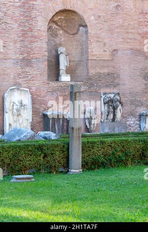 Roma, Italia - 10 ottobre 2020: Terme di Diocleziano del III secolo, rovine di antiche terme romane, Museo Nazionale Romano Foto Stock
