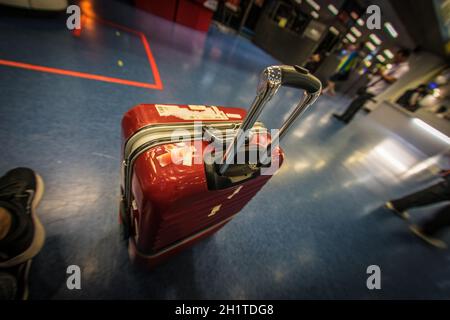 Immagine della città di Macau e della valigia. Luogo di tiro: Macau Regione amministrativa Speciale Foto Stock