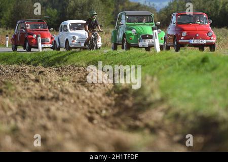 U30-Treffen im Almtal für Fahrzeuge mit weniger als 30 PS, Österreich, Europa - U30 riunione ad Almtal per veicoli con meno di 30 CV, Austria, Euro Foto Stock