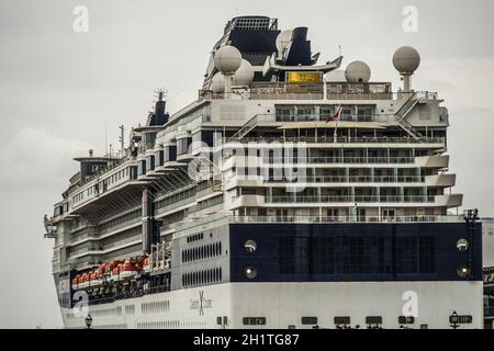 Rivestimento di lusso (Celebrity Millennium). Luogo di tiro: Yokohama-città prefettura di kanagawa Foto Stock