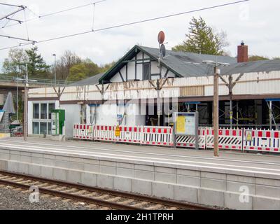 Monumento Stazione ferroviaria protetta Ratingen-Hösel in fase di ristrutturazione Foto Stock