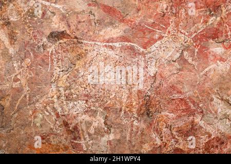 Boscimani (san) pittura rupestre di un'antilope e di figure umane, Sudafrica Foto Stock