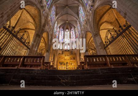 Leon, Spagna - 25 giugno 2019: Leon Cattedrale altare, chiamato anche la Casa della luce, Spagna Foto Stock