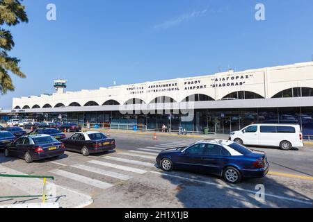 Rodi, Grecia - 13 settembre 2018: Terminal dell'aeroporto di Rodi (RHO) in Grecia. Foto Stock