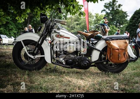 DIEDERSDORF, GERMANIA - 21 AGOSTO 2021: La moto Harley Davidson. La mostra di 'US Car Classics'. Foto Stock