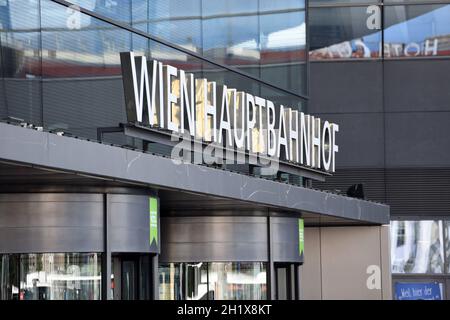 Der neue Hauptbahnhof a Vienna, Österreich, Europa - la nuova stazione ferroviaria principale di Vienna, Austria, Europa Foto Stock