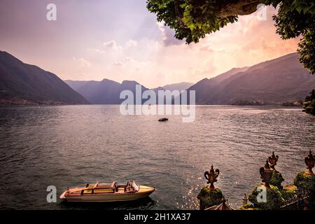 LENNO, Italia, 04 Giugno 2019 : esterni della villa del Balbianello sul lago di Como, 04 giugno 2019, a Lenno, Italia Foto Stock