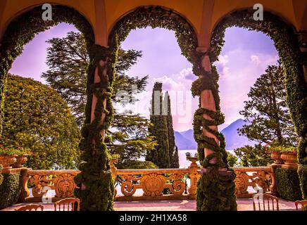 LENNO, Italia, 04 Giugno 2019 : esterni della villa del Balbianello sul lago di Como, 04 giugno 2019, a Lenno, Italia Foto Stock