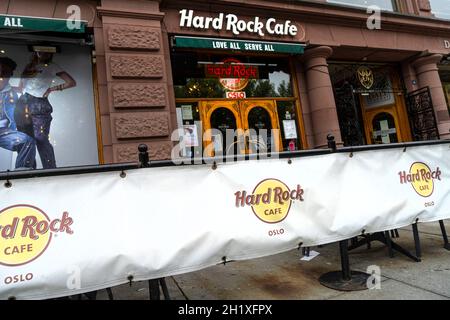 Oslo, Norvegia. Settembre 2021. La vista all'aperto dell'Hardf Rock Cafe nella citta' entra Foto Stock