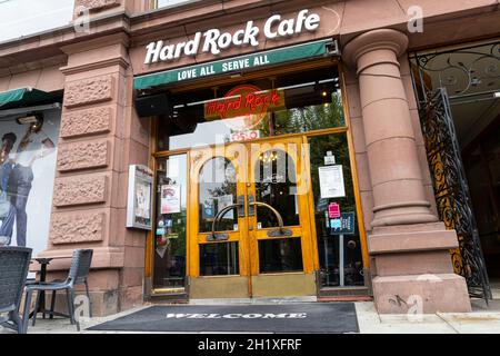 Oslo, Norvegia. Settembre 2021. La vista all'aperto dell'Hardf Rock Cafe nella citta' entra Foto Stock