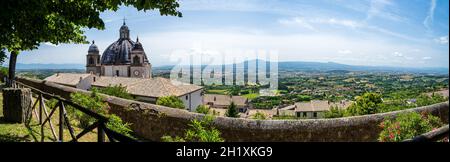 Basilica di Santa Margherita a Montefiascone, ha una delle cupole più grandi d'Italia (27 m di diametro) Foto Stock