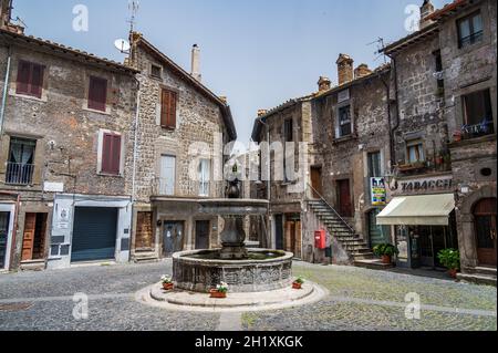 Il centro storico di Bagnaia, antico borgo vicino a Viterbo, Lazio, Italia Foto Stock