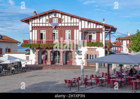 Il municipio di Bidart nel Pays Basco della Francia meridionale Foto Stock