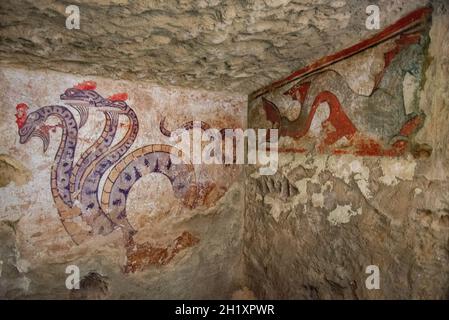 Europa, Italia, Toscana, Sarteano, Museo Etrusco, La Tomba della Quadriga infernale Foto Stock