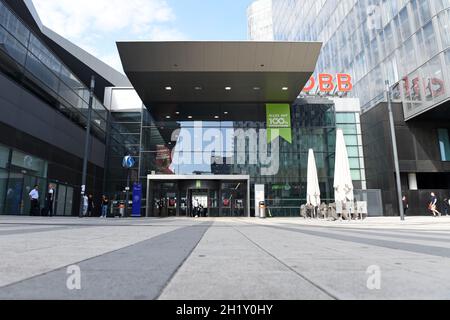 Der neue Hauptbahnhof a Vienna, Österreich, Europa - la nuova stazione ferroviaria principale di Vienna, Austria, Europa Foto Stock