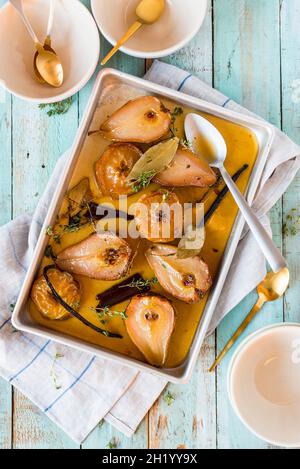 Pere arrostite in sidro Foto Stock