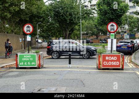 Quartiere a basso traffico (LTN) a Leytonstone, Waltham Forest, Londra, Inghilterra Regno Unito Regno Unito Foto Stock