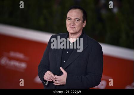 Roma, Italia. 19 Ott 2021. Quentin Tarantino è presente al tappeto rosso di incontro durante il 16° Festival del Film di Roma 2021, il 19 ottobre 2021 a Roma. Foto di Rocco Spaziani/UPI Credit: UPI/Alamy Live News Foto Stock
