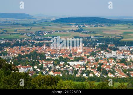 Vista di Weissenburg da Wuelzburg, Weissenburg in Baviera, Altmuehltal, Franconia, Baviera, Germania Foto Stock