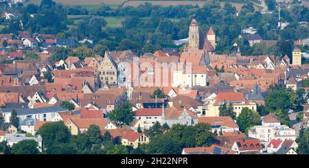 Vista di Weissenburg da Wuelzburg, Weissenburg in Baviera, Altmuehltal, Franconia, Baviera, Germania Foto Stock