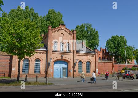 Gate 1, Ploetzensee Prison, Friedrich-Olbricht-Damm, Charlottenburg, Berlino, Ploetzensee, Germania Foto Stock