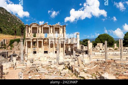 Biblioteca Celsius nell'antica città di Efeso. Foto Stock