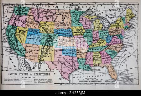 Mappa degli Stati Uniti e territori dalla Bacon's Guide to America and the Colonies, per il capitalista, turistico, o emigrante. Abbracciare il clima, il suolo, l'agricoltura, i produttori, i prezzi delle terre e come proteggerli, le leggi di Homestead, la naturalizzazione, i salari, il costo del viaggio, le tariffe ferroviarie e le distanze, e Una massa di altre informazioni generali. Di George Washington Bacon pubblicato a Londra da G.W. Pancetta nel 1870 Foto Stock