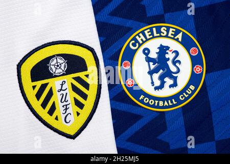 Primo piano della Leeds United & Chelsea club crest. Foto Stock