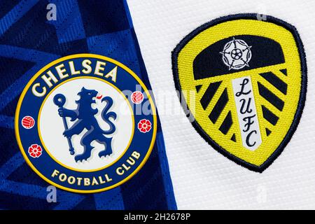 Primo piano dello stemma del Chelsea e del Leeds United Club. Foto Stock