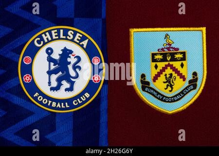 Primo piano della cresta del club Chelsea e Burnley. Foto Stock