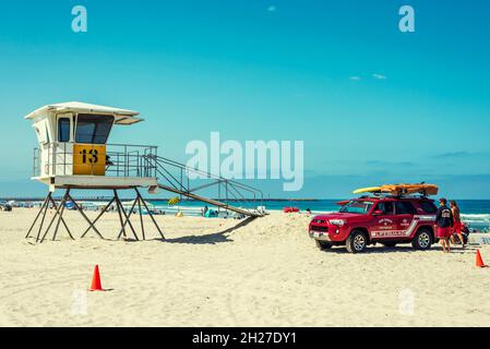 Giornata estiva sulla costa a Mission Beach. San Diego, California, Stati Uniti. Foto Stock