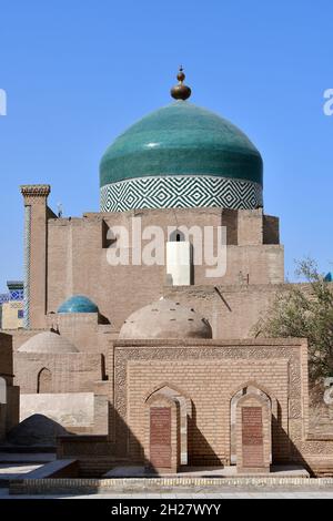 Mahmud Mausoleo Pahlavan (1810-25), Itchan Kala, Ichan-Qаl’а, Khiva, Regione Xorazm, Uzbekistan, Asia centrale Foto Stock