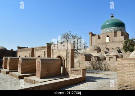 Mahmud Mausoleo Pahlavan (1810-25), Itchan Kala, Ichan-Qаl’а, Khiva, Regione Xorazm, Uzbekistan, Asia centrale Foto Stock