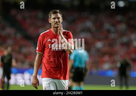 Lisboa, Portogallo. 20 Ott 2021. Jan Vertonghen difensore di SL Benfica reagisce durante la partita UEFA Champions League Group e tra SL Benfica e FC Bayern Monaco. A Estadio da Luz, Lisbona, il 20 ottobre 2021. Portogallo Valter Gouveia/SPP Credit: SPP Sport Press Photo. /Alamy Live News Foto Stock