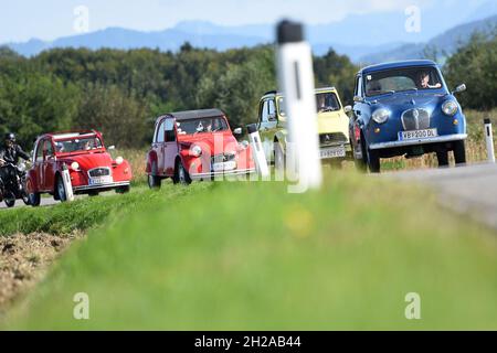 U30-Treffen im Almtal für Fahrzeuge mit weniger als 30 PS, Österreich, Europa - U30 riunione ad Almtal per veicoli con meno di 30 CV, Austria, Euro Foto Stock