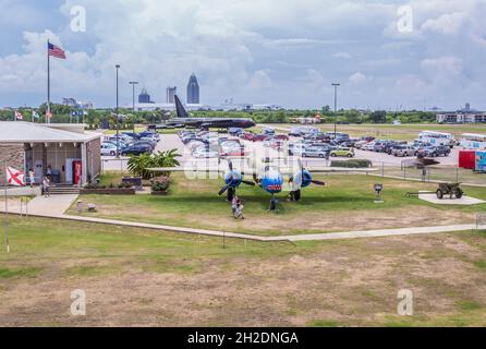 B-25 Mitchell bombardiere al Battleship Memorial Park a Mobile, Alabama Foto Stock